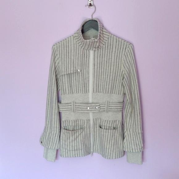 ๐RARE Lululemon Full Metal Jacket in Stripes